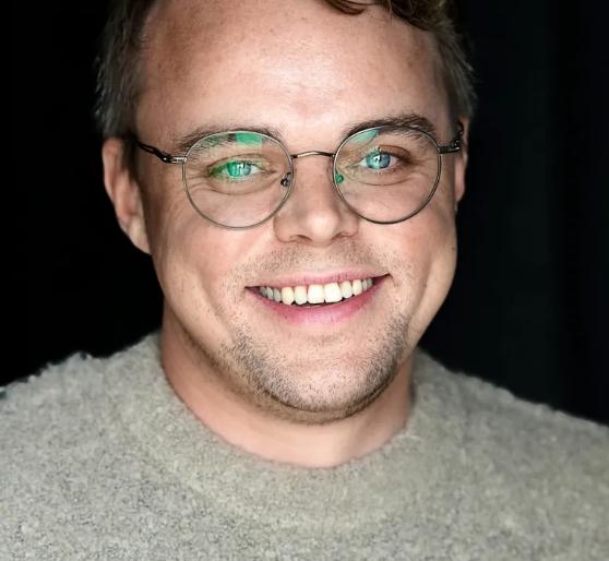 MR NOBODY AGAINST PUTIN